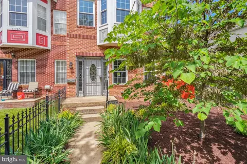 1122 45th St NE, Washington, DC 20019 photo 2