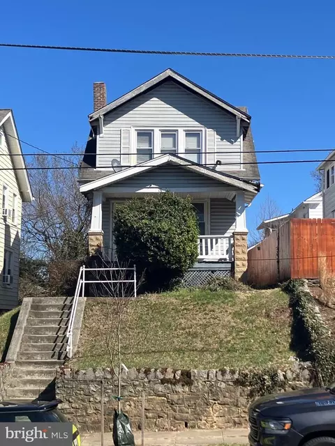 3505 24th St NE, Washington, DC 20018