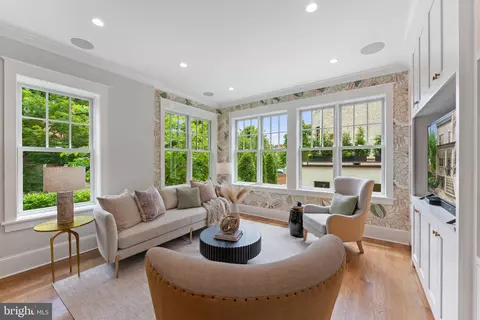 1127 E Capitol St SE, Washington, DC 20003 photo 25
