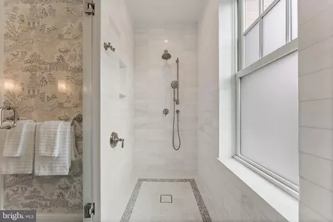 1127 E Capitol St SE, Washington, DC 20003 photo 56