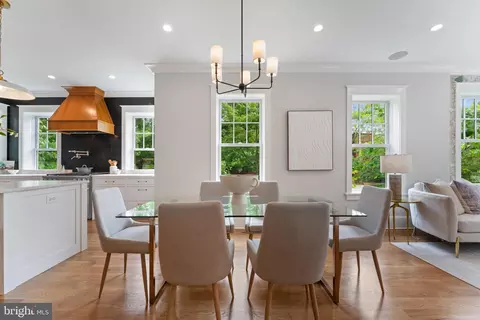 1127 E Capitol St SE, Washington, DC 20003 photo 21