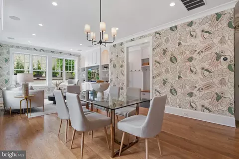 1127 E Capitol St SE, Washington, DC 20003 photo 23