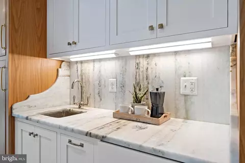 1127 E Capitol St SE, Washington, DC 20003 photo 29