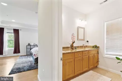 Entry Way - 5310 B St SE, Washington, DC 20019 photo 4 of 4