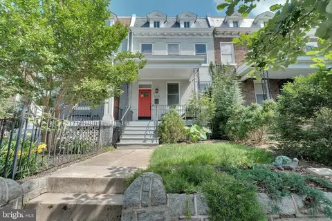 539 Shepherd St NW, Washington, DC 20011