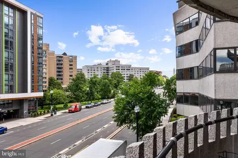2700 Virginia Ave NW #410, Washington, DC 20037