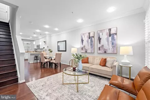 331 K St SE, Washington, DC 20003