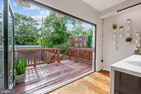 2426 4th St NE, Washington, DC 20002 photo 9