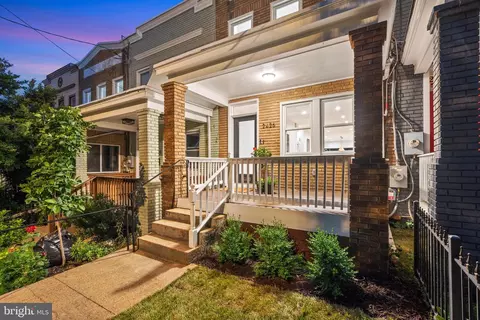 2426 4th St NE, Washington, DC 20002 photo 39