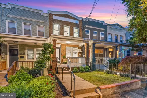 2426 4th St NE, Washington, DC 20002 photo 41