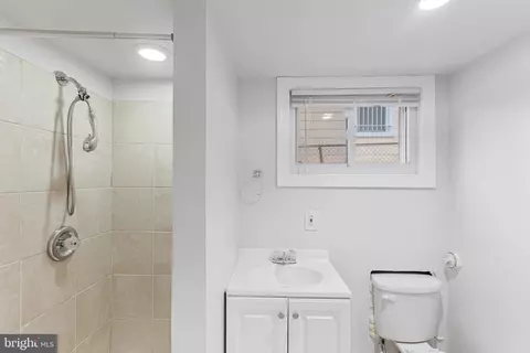 Bath - 2802 Bruce Pl SE, Washington, DC 20020 photo 2 of 3