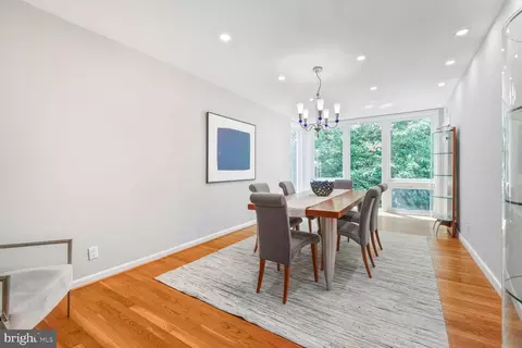 5320 29th St NW, Washington, DC 20015 photo 18