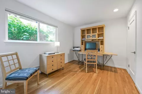 5320 29th St NW, Washington, DC 20015 photo 39