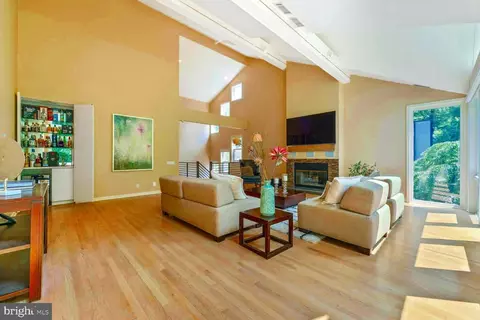 5320 29th St NW, Washington, DC 20015 photo 5