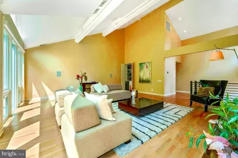 5320 29th St NW, Washington, DC 20015 photo 6