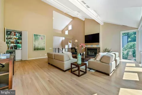 5320 29th St NW, Washington, DC 20015 photo 8