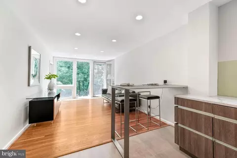 5320 29th St NW, Washington, DC 20015 photo 19