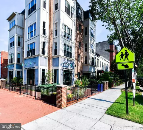 1432 C St SE, Washington, DC 20003 photo 42