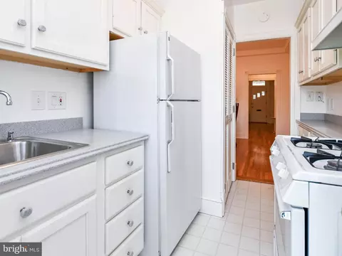 1432 C St SE, Washington, DC 20003 photo 13