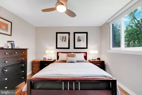 1717 Harvard St NW, Washington, DC 20009 photo 27