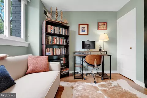 1717 Harvard St NW, Washington, DC 20009 photo 32