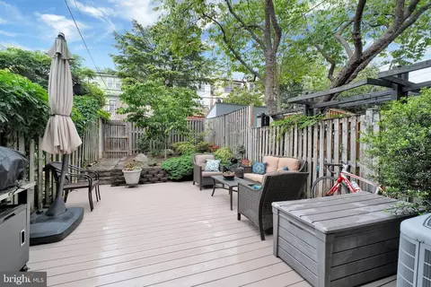 1717 Harvard St NW, Washington, DC 20009 photo 33