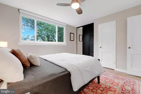 1717 Harvard St NW, Washington, DC 20009 photo 26