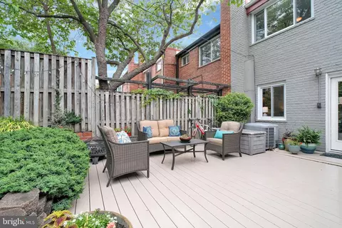 1717 Harvard St NW, Washington, DC 20009 photo 35