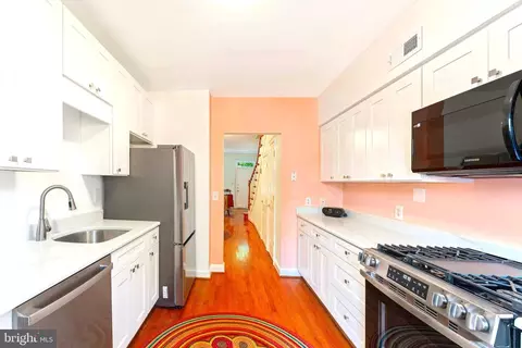 328 A St NE, Washington, DC 20002 photo 8