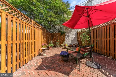 328 A St NE, Washington, DC 20002 photo 19