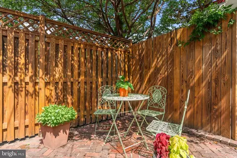 328 A St NE, Washington, DC 20002 photo 17