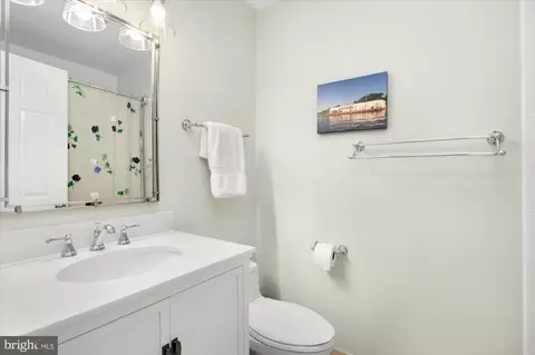 3277 Sutton Pl NW #C, Washington, DC 20016 photo 16