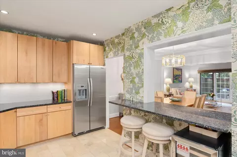 3277 Sutton Pl NW #C, Washington, DC 20016 photo 10