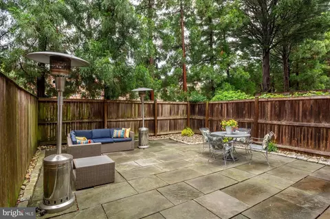 3277 Sutton Pl NW #C, Washington, DC 20016 photo 6