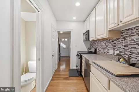 3921 22nd St NE, Washington, DC 20018 photo 8