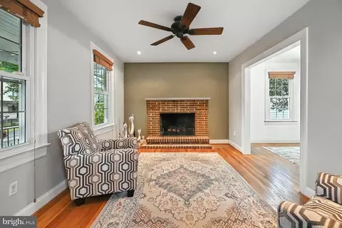 3921 22nd St NE, Washington, DC 20018 photo 2