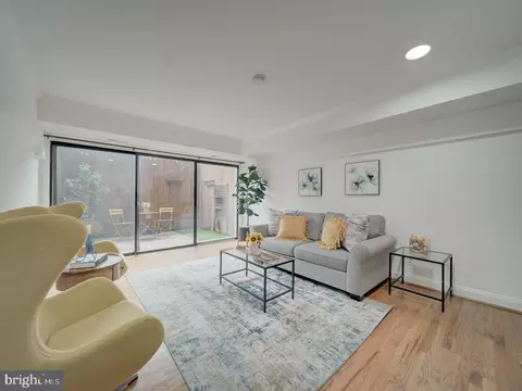 1715 15th St NW #23, Washington, DC 20009
