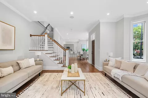 123 13th St SE, Washington, DC 20003 photo 9