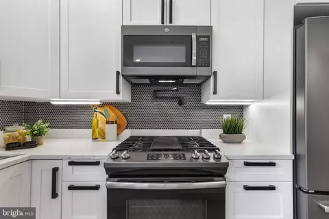 113 U St NE #1, Washington, DC 20002 photo 20