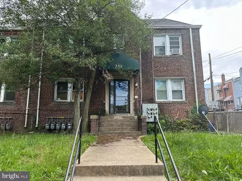 248 Hamilton NW, Washington, DC 20011