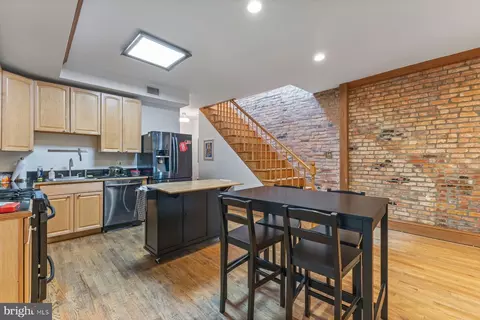 Entry Way - 621 5th St NE, Washington, DC 20002 photo 1 of 2