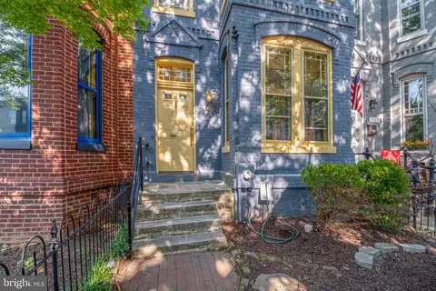 429 3rd St NE, Washington, DC 20002 photo 4
