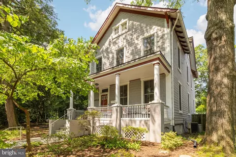 6914 6th St NW, Washington, DC 20012