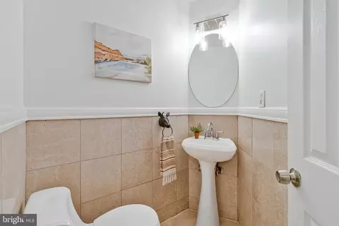 Other - 1221 Duncan Pl NE, Washington, DC 20002 photo 3 of 6