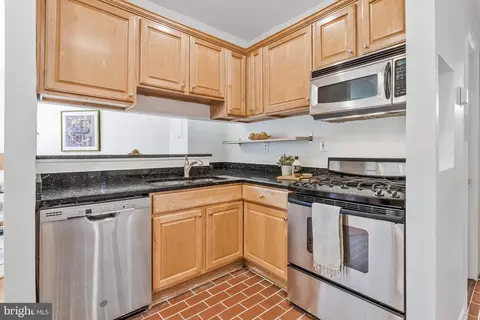 Kitchen - 1221 Duncan Pl NE, Washington, DC 20002 photo 2 of 2