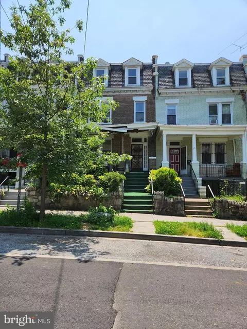 1116 Allison St NW, Washington, DC 20011