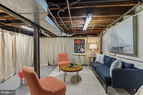 2840 27th St NW, Washington, DC 20008 photo 42