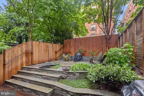2840 27th St NW, Washington, DC 20008 photo 45