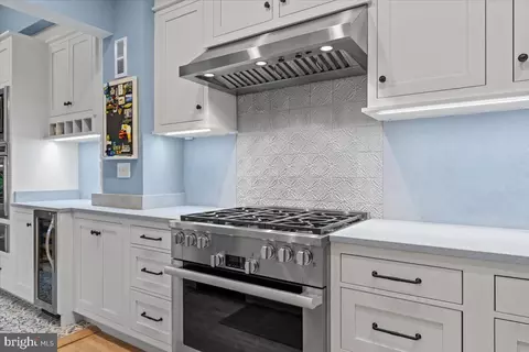 2840 27th St NW, Washington, DC 20008 photo 16