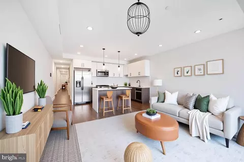 525 Kennedy St NW #4, Washington, DC 20011